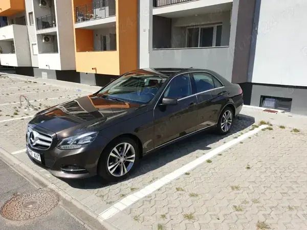 Utilizat 2015 Mercedes 200 Berlinǎ | 12.500 EUR - Imagine 1/4