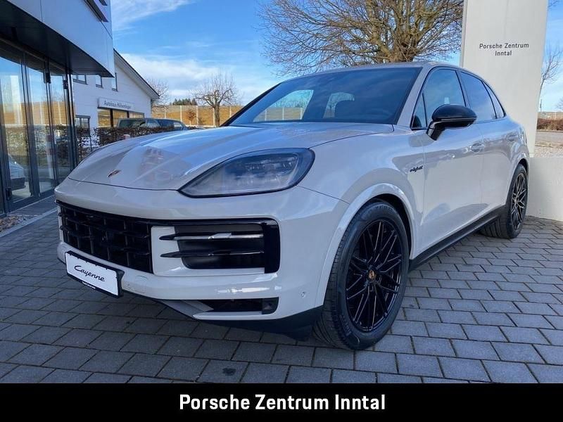 Utilizat 2025 Porsche Cayenne SUV | 132.583 EUR - Imagine 1/1