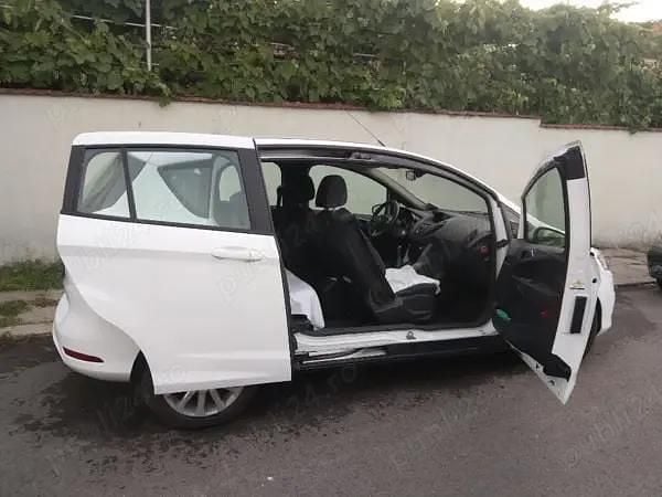 Second-hand Ford B-MAX 75 CP (55 kW) 2013 Alb Monovolum