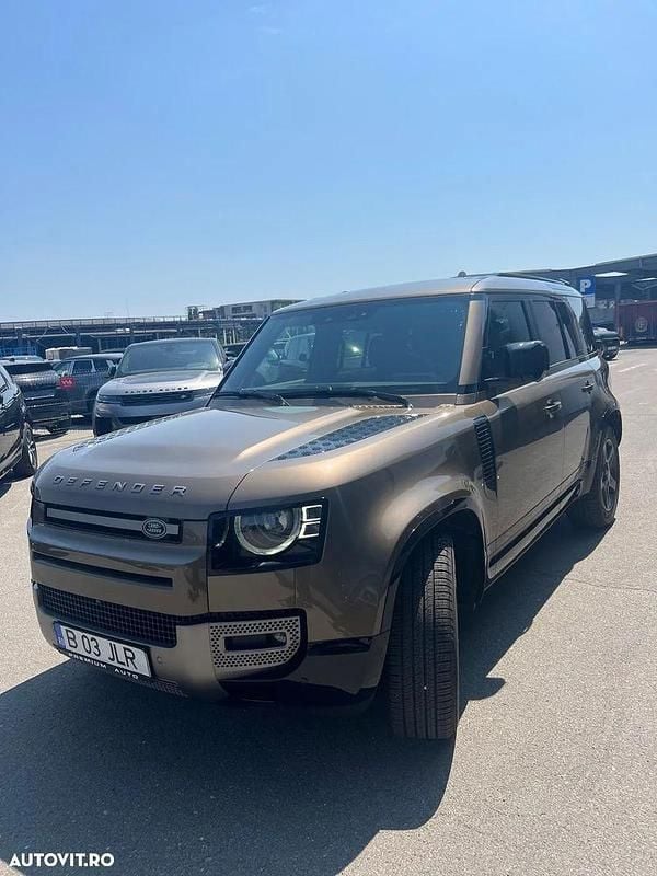 Culoaremaro Utilizat 2024 Land Rover Defender SE Dynamic SUV | 83.490 EUR - Imagine 1/4