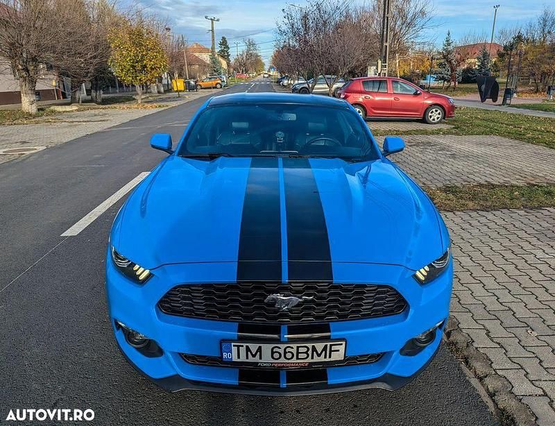 Second-hand Ford Mustang 317 CP (233 kW) 2016 Culoarealbastru Coupe