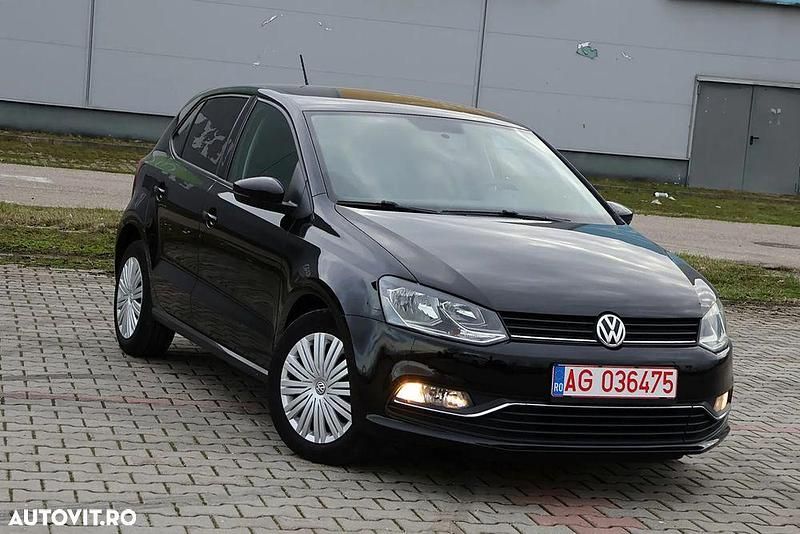 Second-hand VW Polo Comfortline 90 CP (66 kW) 2016 Culoarenegru