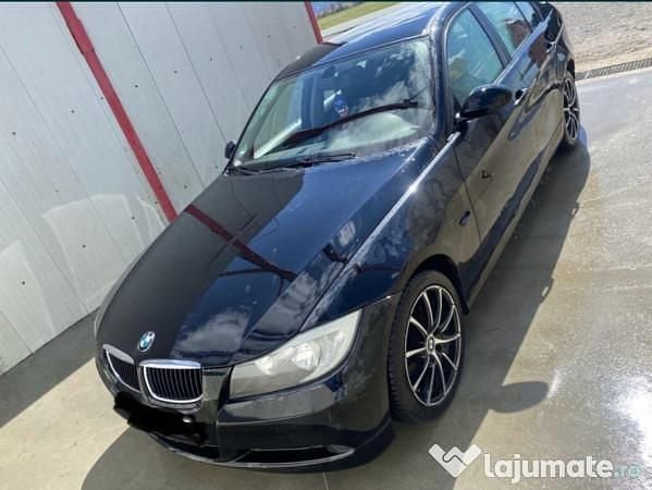 Negru Utilizat 2006 BMW 318 Berlinǎ | 3.000 EUR (Preț bun) - Imagine 1/4
