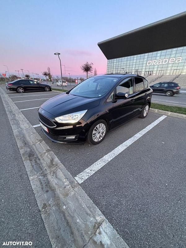 Culoarenegru Utilizat 2016 Ford C-MAX Titanium Monovolum | 6.700 EUR (Preț bun) - Imagine 1/4