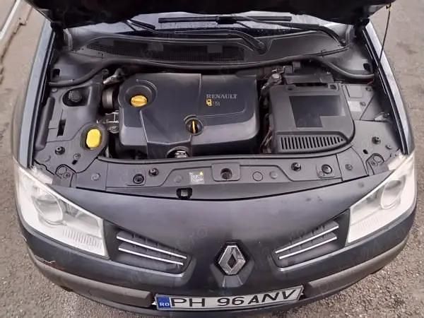 Gri Utilizat 2008 Renault Mégane II SE Break | 2.700 EUR (Scump) - Imagine 1/4