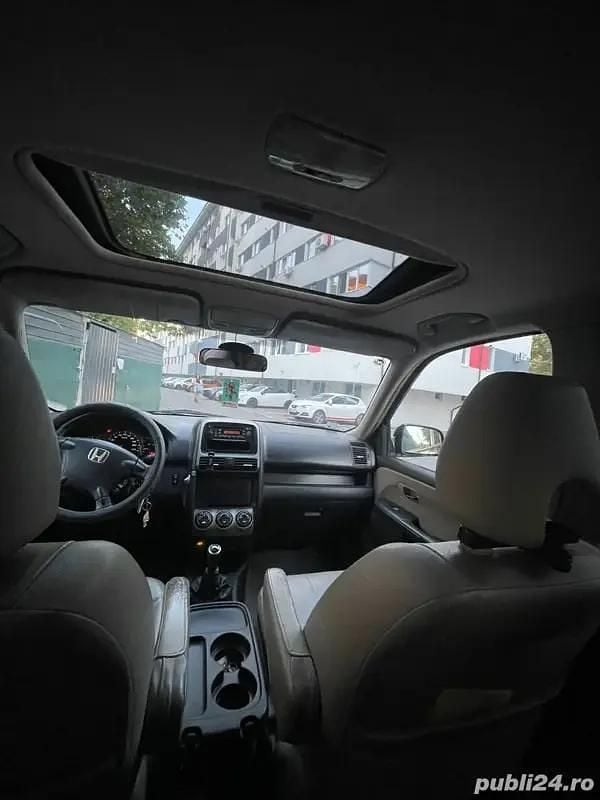 Utilizat 2006 Honda CR-V SUV | 2.700 EUR - Imagine 1/4