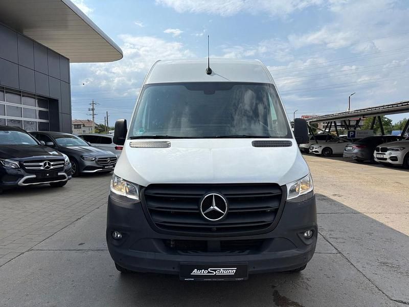 Second-hand Mercedes Sprinter 170 CP (125 kW) 2023 Van