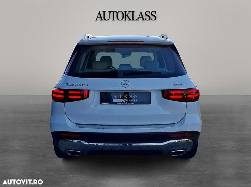 Second-hand Mercedes GLB200 150 CP (110 kW) 2025 Culoarealb SUV