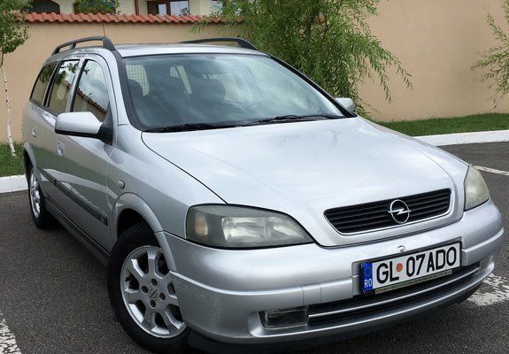 Gri Utilizat 2004 Opel Astra Break | 2.200 EUR (Puțin scump) - Imagine 1/4