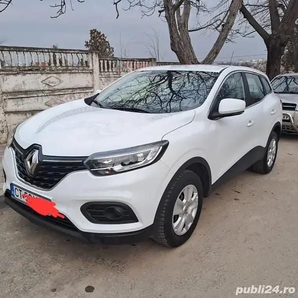 Alb Utilizat 2019 Renault Kadjar SUV | 11.500 EUR (Super Preț) - Imagine 1/4