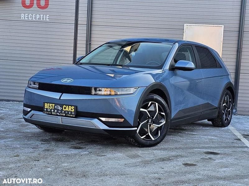 Culoarealbastru Utilizat 2024 Hyundai Ioniq 5 Premium SUV | 25.990 EUR - Imagine 1/4