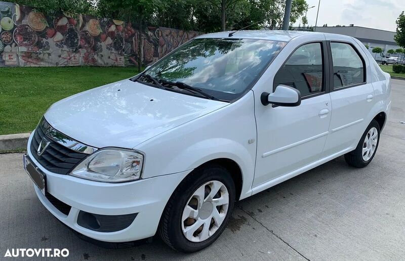 Alb Utilizat 2012 Dacia Logan Ambiance Berlinǎ | 3.950 EUR (Scump) - Imagine 1/4