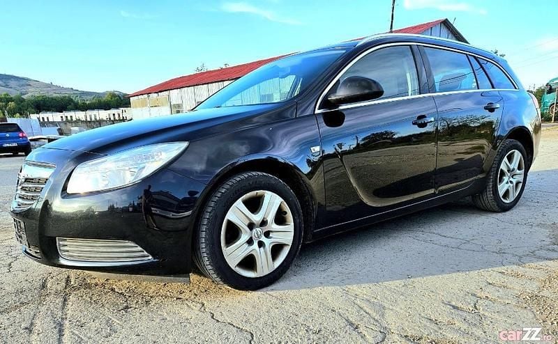 Utilizat 2011 Opel Insignia Break | 3.500 EUR (Preț bun) - Imagine 1/4