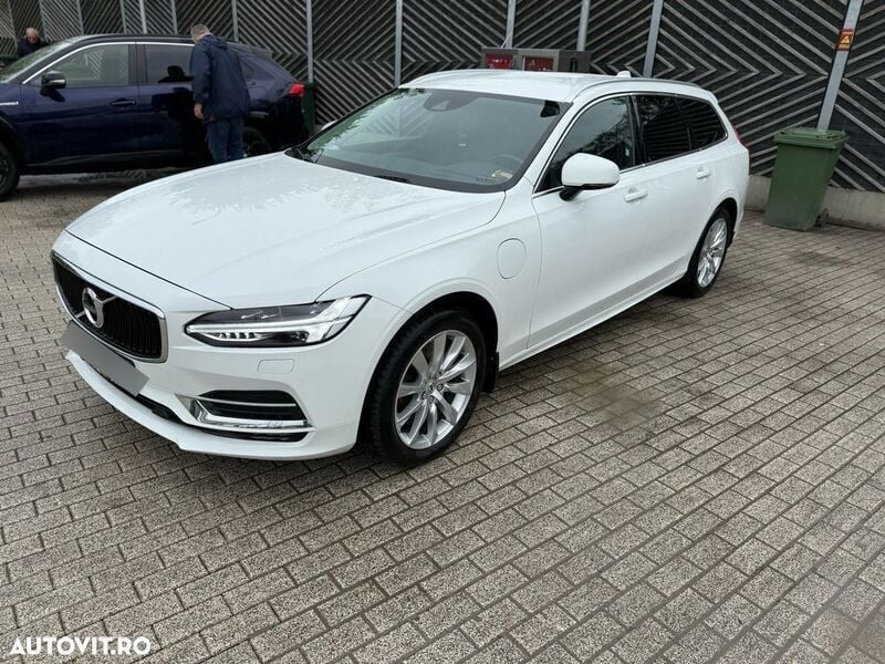 Alb Utilizat 2020 Volvo V90 Break | 29.000 EUR - Imagine 1/4