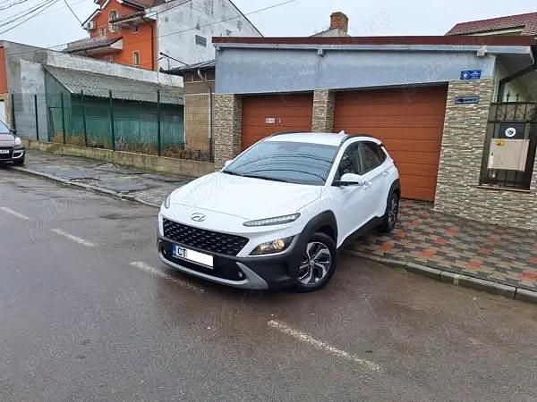 Second-hand Hyundai Kona 141 CP (103 kW) 2021 Alb SUV