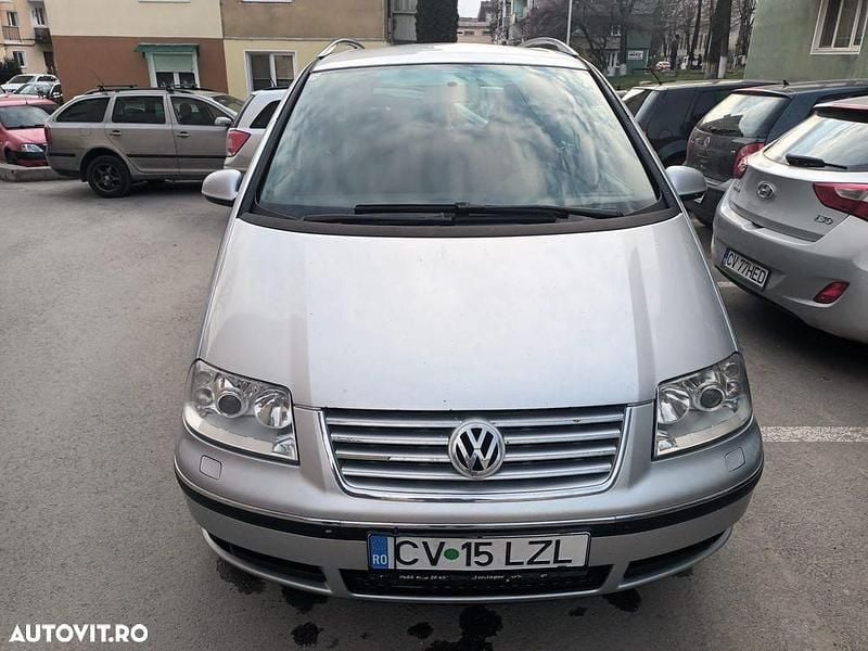 Culoaregri Utilizat 2005 VW Sharan Monovolum | 3.000 EUR (Preț OK) - Imagine 1/4
