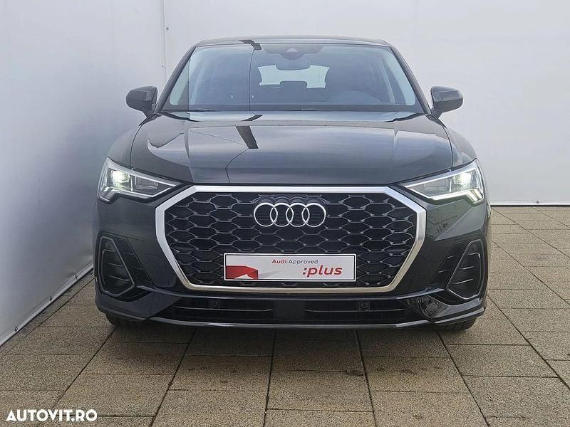 Nouă Audi Q3 Comfort 150 CP (110 kW) 2025 Culoarenegru SUV
