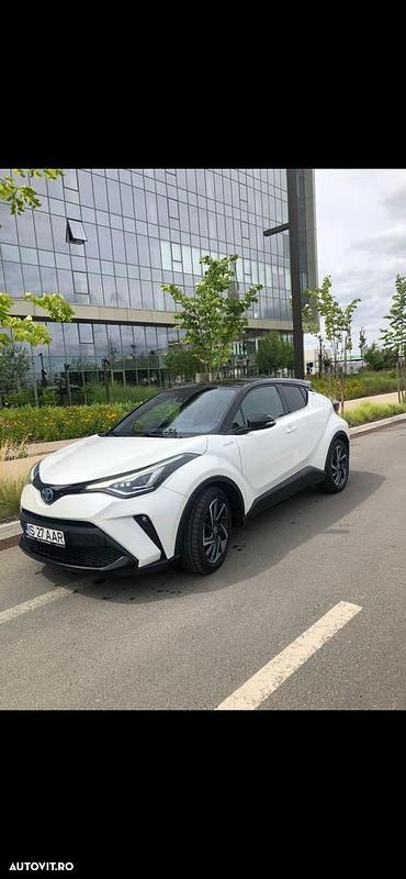Culoarealb Utilizat 2019 Toyota C-HR SUV | 19.000 EUR (Preț OK) - Imagine 1/4