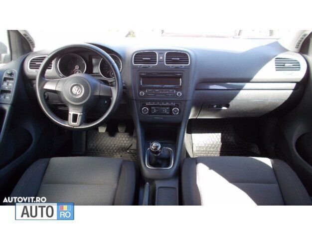 Gri Utilizat 2012 VW Golf VII Hatchback | 9.100 EUR (Scump) - Imagine 1/1