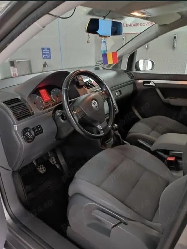 Second-hand VW Touran 140 CP (102 kW) 2008 Monovolum