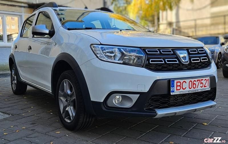 Second-hand Dacia Sandero Stepway 95 CP (69 kW) 2019 Hatchback