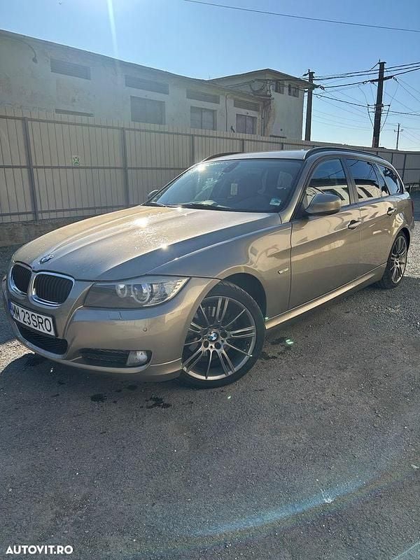 Culoaregalbeuriu Utilizat 2010 BMW 318 Break | 5.300 EUR (Preț bun) - Imagine 1/4