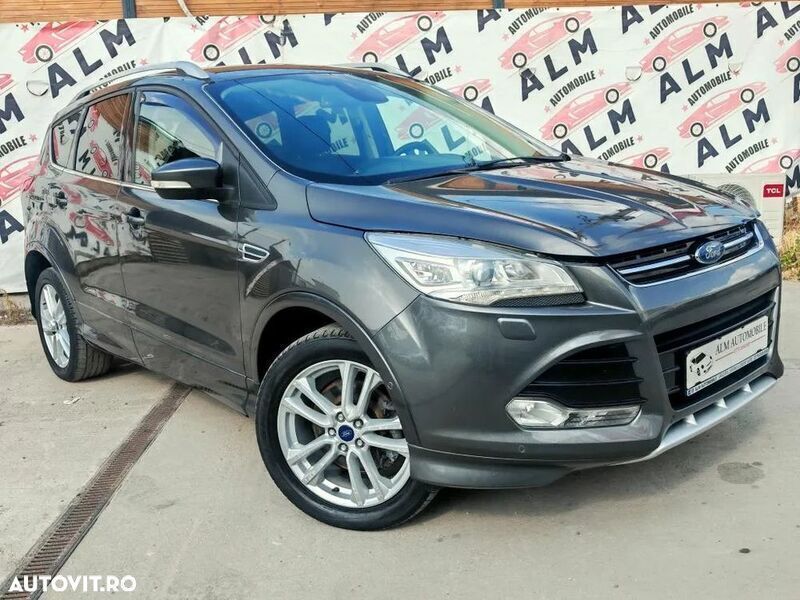 Gri Utilizat 2016 Ford Kuga Titanium SUV | 10.950 EUR (Preț OK) - Imagine 1/4