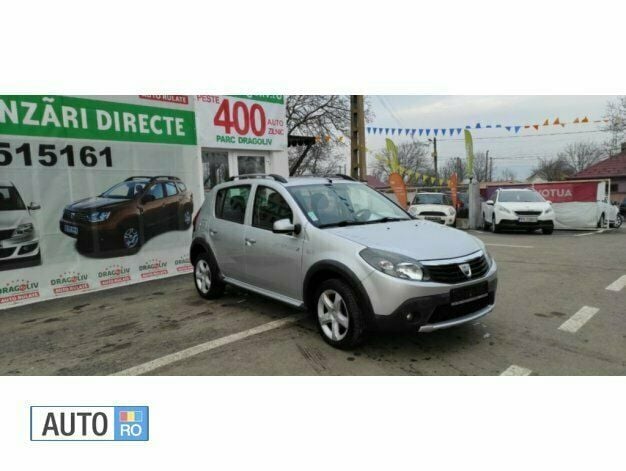 Second-hand Dacia Sandero 68 CP (50 kW) 2010 Argintiu Hatchback