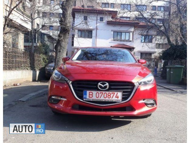 Rosu Utilizat 2017 Mazda 3 Hatchback | 17.000 EUR - Imagine 1/4