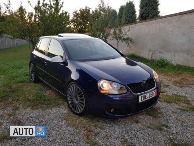 Albastru Utilizat 2006 VW Golf V Berlinǎ | 3.699 EUR (Puțin scump) - Imagine 1/4