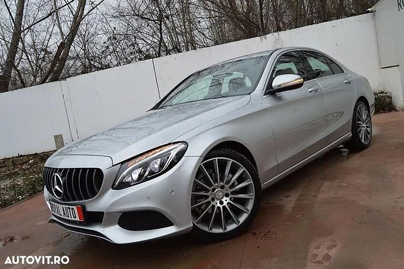 Second-hand Mercedes C200 136 CP (100 kW) 2017 Culoareargint Berlinǎ