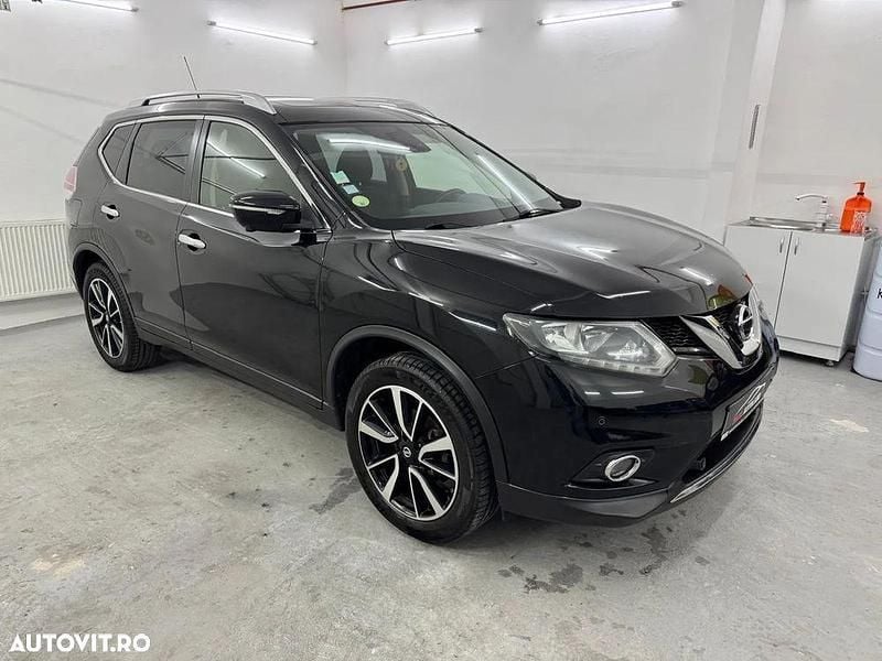 Negru Utilizat 2016 Nissan X-Trail N-Connecta SUV | 10.600 EUR (Preț OK) - Imagine 1/4