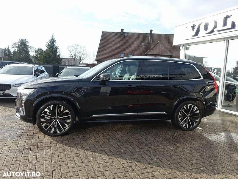 Second-hand Volvo XC90 Plus 455 CP (334 kW) 2025 Culoarenegru SUV