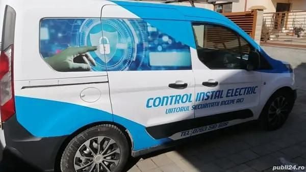 Utilizat 2015 Ford Transit | 3.900 EUR - Imagine 1/4