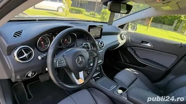 Utilizat 2017 Mercedes GLA180 SUV | 14.700 EUR (Puțin scump) - Imagine 1/4