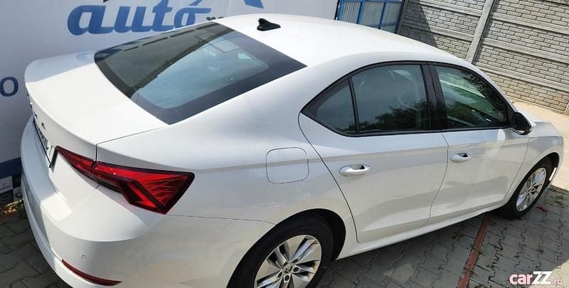 Second-hand Skoda Octavia Style 150 CP (110 kW) 2021 Culoarealb Berlinǎ