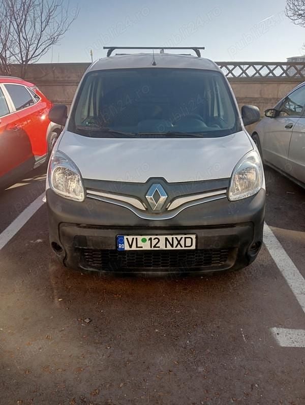 Utilizat 2015 Renault Kangoo Monovolum | 3.900 EUR (Super Preț) - Imagine 1/4
