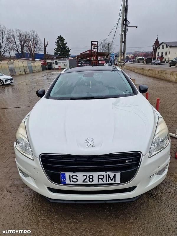 Culoarealb Second-hand 2014 Peugeot 508 Active Break | 4.299 EUR (Super Preț) - Imagine 1/4