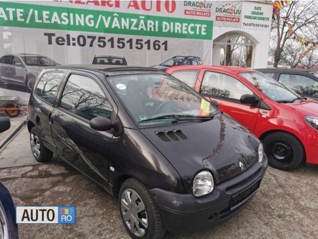 Second-hand Renault Twingo 75 CP (55 kW) 2004 Negru Hatchback