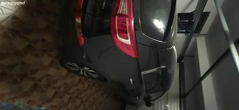 Utilizat 2012 Kia Sportage SUV | 13.800 EUR (Scump) - Imagine 1/2