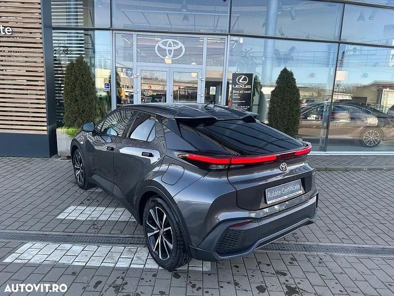Second-hand Toyota C-HR 140 CP (102 kW) 2023 Culoaregri SUV