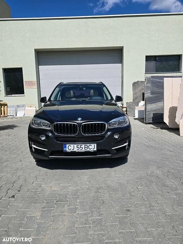 Negru Utilizat 2014 BMW X5 SUV | 14.480 EUR (Preț bun) - Imagine 1/4