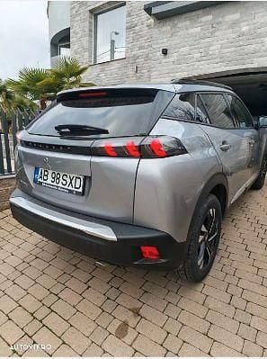 Second-hand Peugeot 2008 Allure 130 CP (95 kW) 2021 Culoaregri SUV