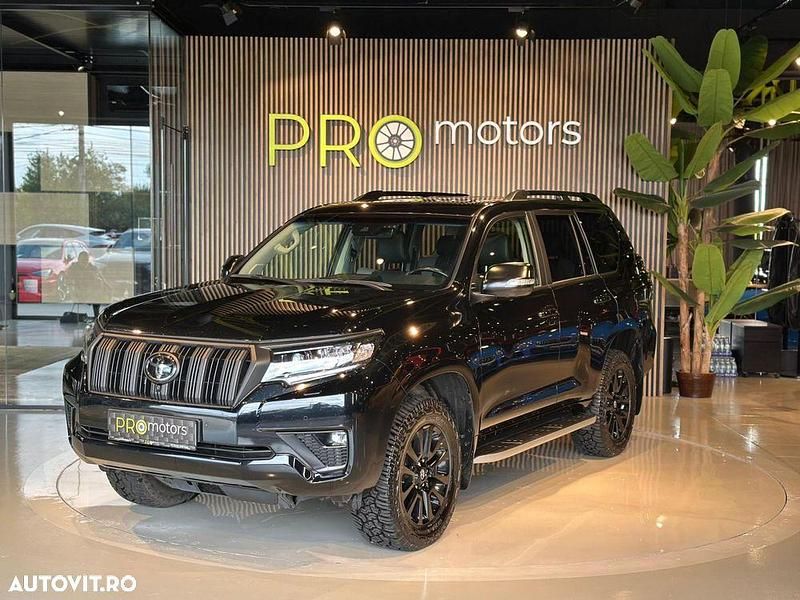 Second-hand Toyota Land Cruiser Edition 204 CP (150 kW) 2023 Culoarenegru SUV