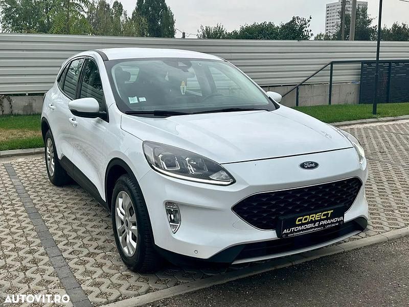 Culoarealb Utilizat 2020 Ford Kuga SUV | 13.900 EUR (Preț bun) - Imagine 1/4