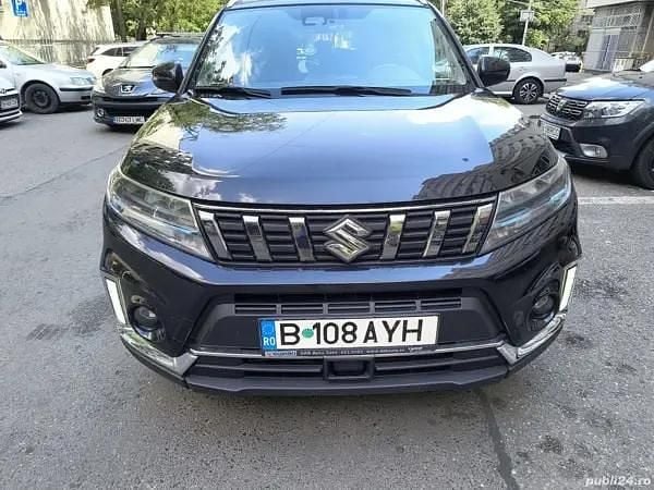 Negru Utilizat 2020 Suzuki Vitara SUV | 15.000 EUR (Preț OK) - Imagine 1/4