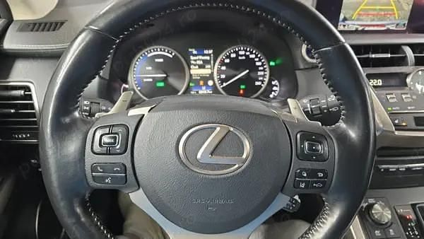 Second-hand Lexus NX300h 197 CP (144 kW) 2019 Gri SUV