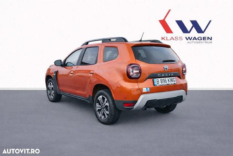 Second-hand Dacia Duster 100 CP (73 kW) 2023 Culoareportocaliu SUV