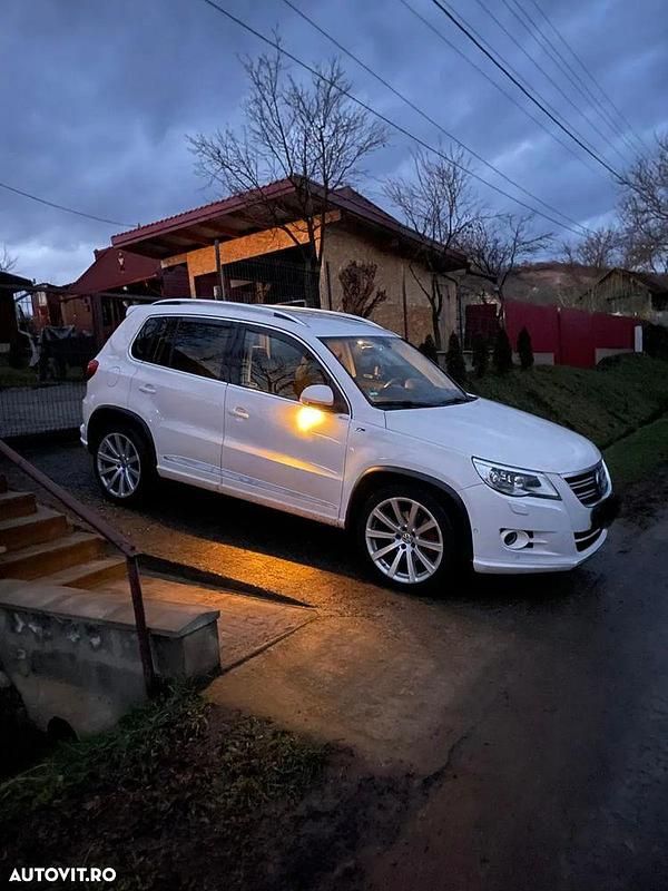 Culoarealb Utilizat 2010 VW Tiguan Sport SUV | 9.000 EUR (Puțin scump) - Imagine 1/4