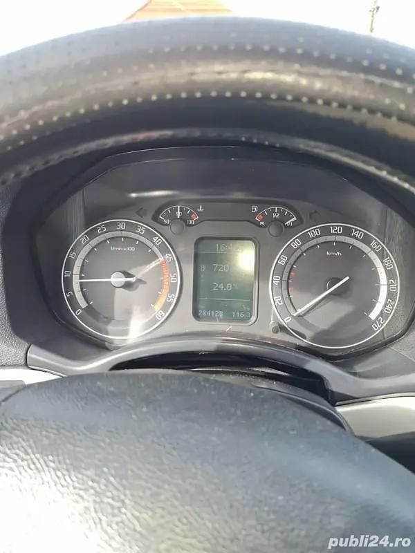 Utilizat 2008 Skoda Octavia RS | 4.600 EUR (Preț OK) - Imagine 1/4